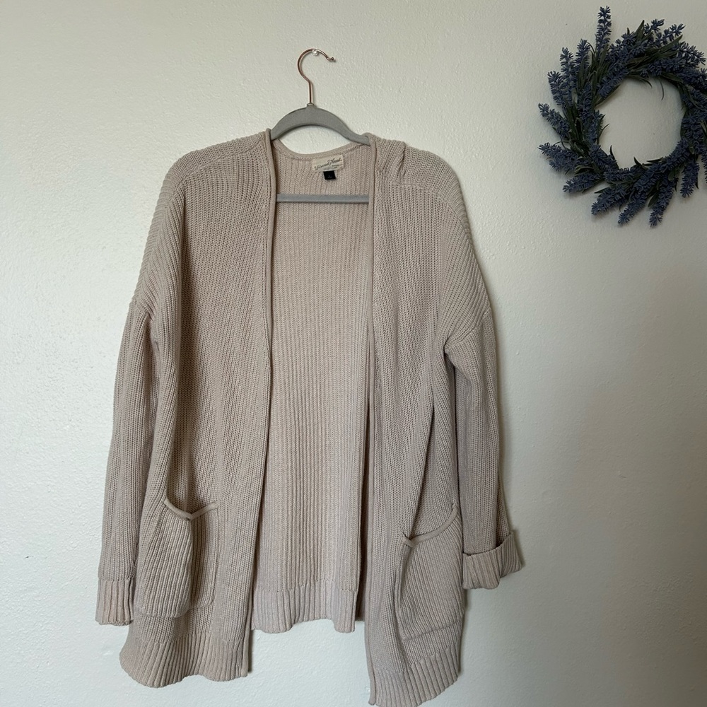 Universal Thread Cream Cardigan